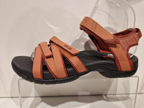 Teva Tirra Sandaal ARAGON 4266 ARGN in de kleur rood