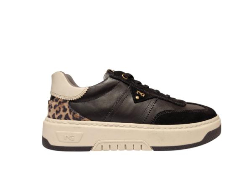 NeroGiardini Sneaker 411645D 100 in de kleur zwart