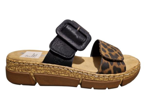 Rieker Slipper V2392-24 in de kleur zwart