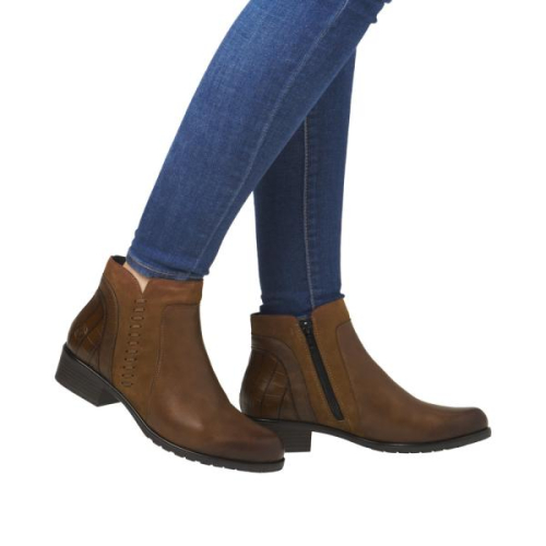 Remonte Enkellaars D6893-22 in de kleur cognac